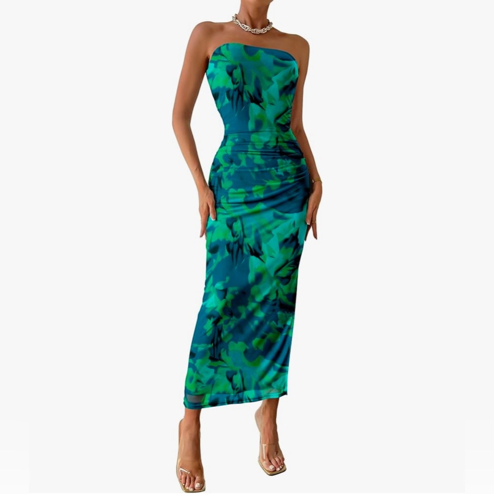NWT STRAPLESS BODYCON DRESS-S-SIDE SLIT